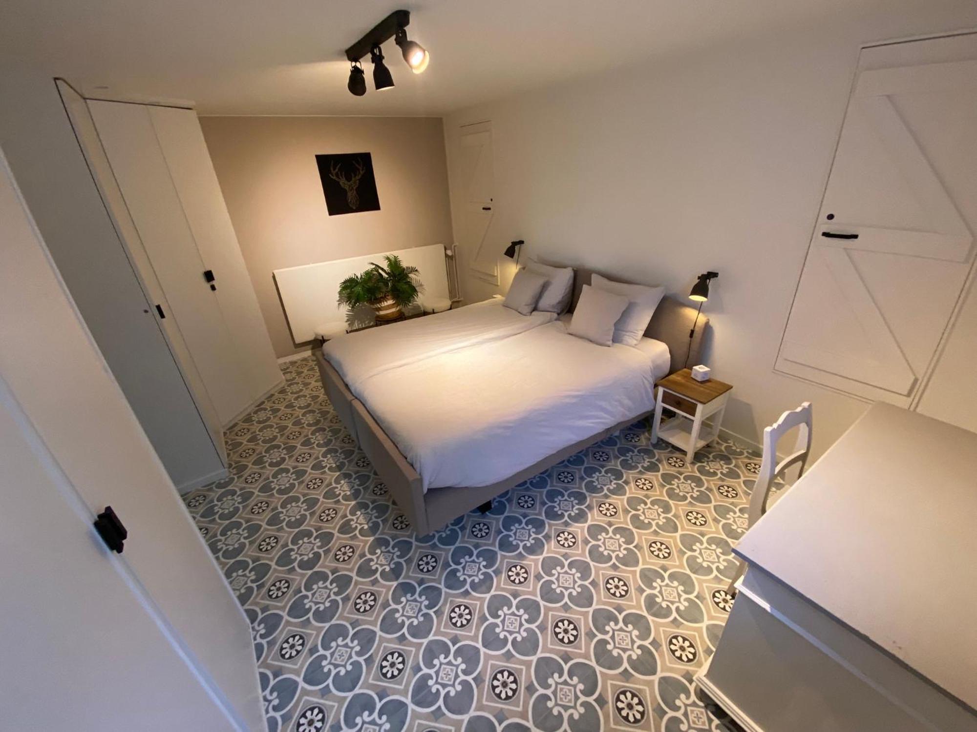 B&B Appartement Rebel And Moon In Het Centrum Van Alblasserdam 外观 照片
